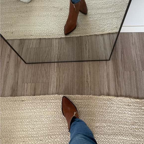 Saint Laurent Theo Raw-edge Ankle Boots in Brown Calfskin Leather - Picture 7 of 13